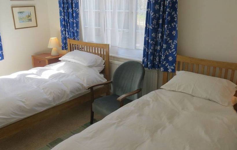 44 Sea Lane  Almost On The Beach