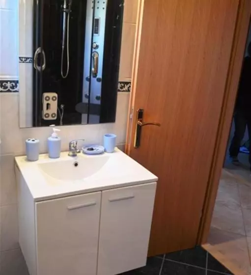 Apartments Mladen