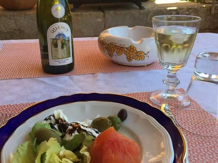 Hotelli Ecolodge Mombret Haut