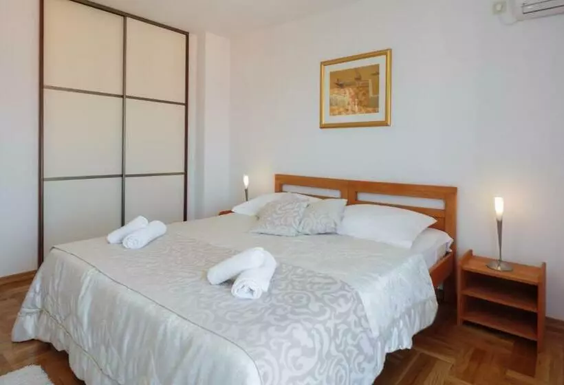 Villa Edo Charme Homes