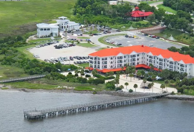 Harborside At Charleston Harbor Resort And Marina
