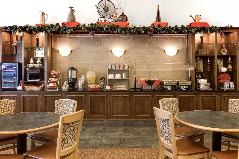 Hotel Value Suites Extended Stay   Arlington