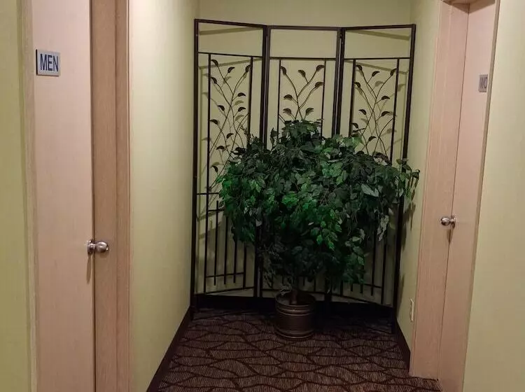 בית מלון כפרי Harborside Inn