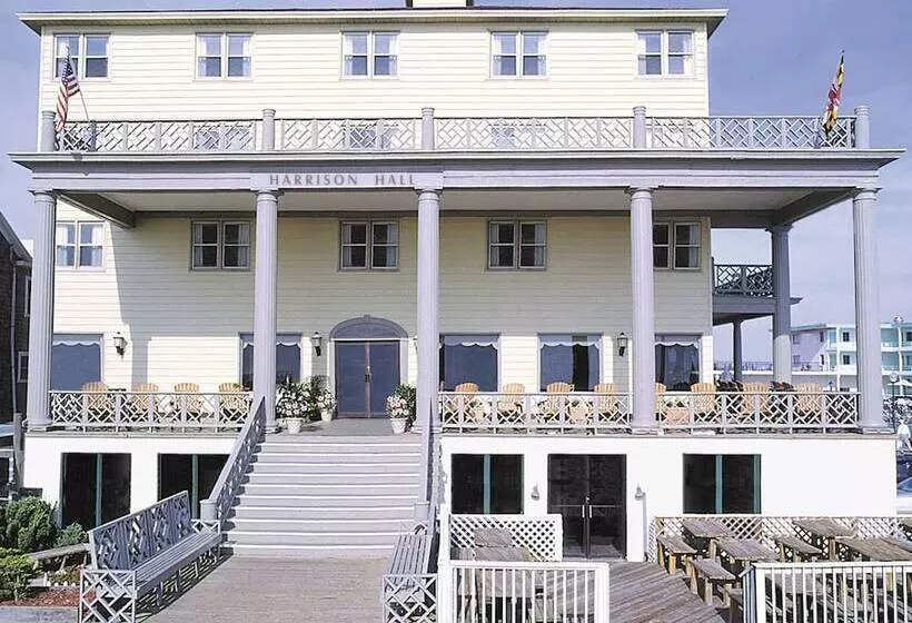 Hotelli Harrison Hall