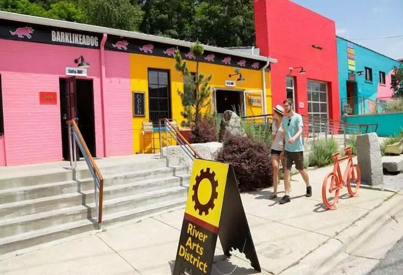 Haywood Park Hotel, Ascend Hotel Collection