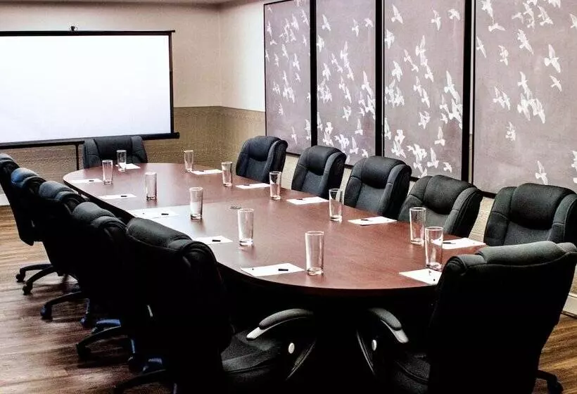 Haywood Park Hotel, Ascend Hotel Collection