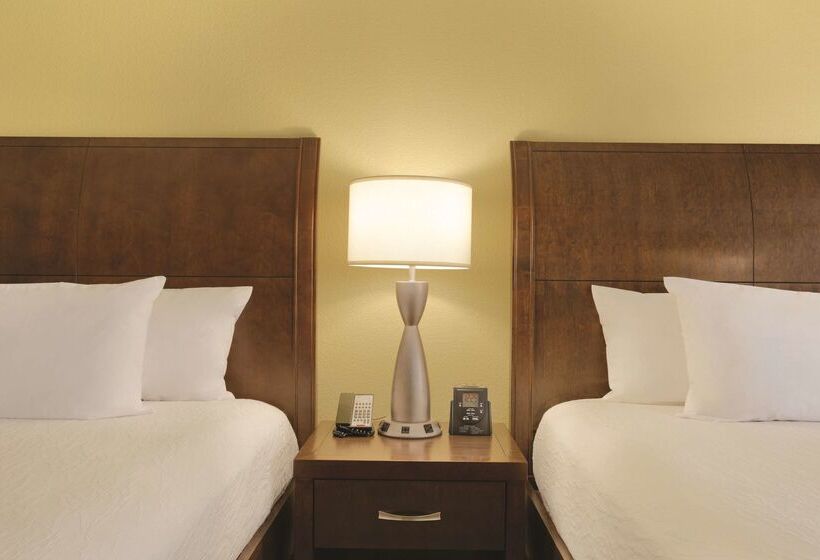 호텔 Hilton Garden Inn Anaheim Garden Grove