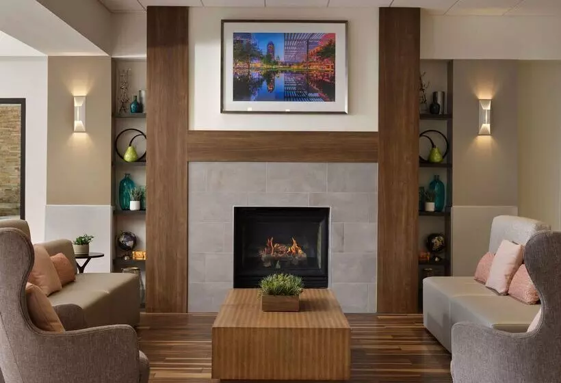 Hotelli Hilton Garden Inn Las Colinas