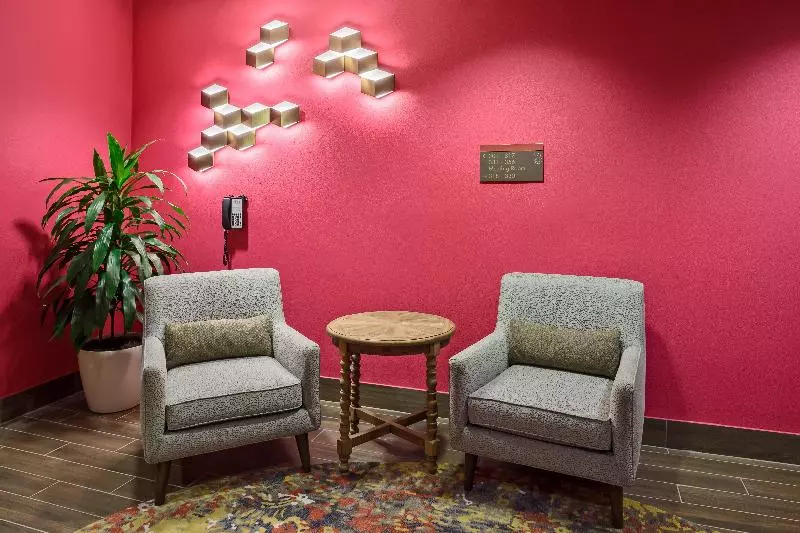 هتل Indigo San Antonio Riverwalk, An Ihg