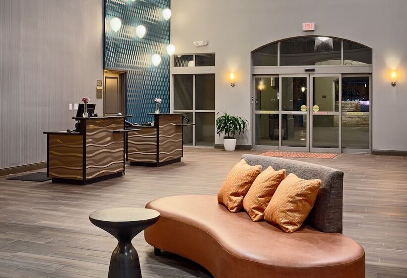 هتل Indigo San Antonio Riverwalk, An Ihg