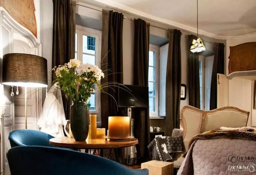 تختخواب و صبحانه Suite La Pérouse