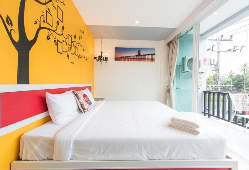 פונדק Slowlife Beach