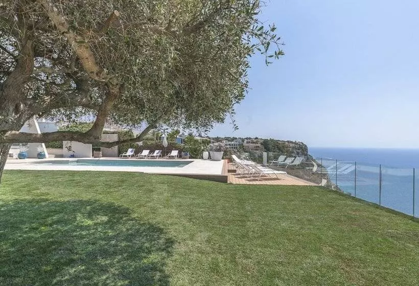 Villa Luna