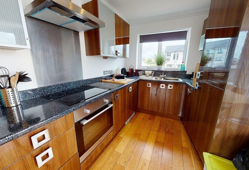 Cosy Dragon @pembrokeshire