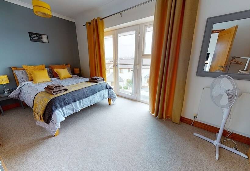 Cosy Dragon @pembrokeshire