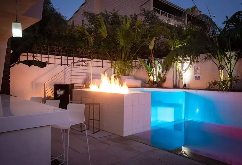 Modern Del Mar Beach Home