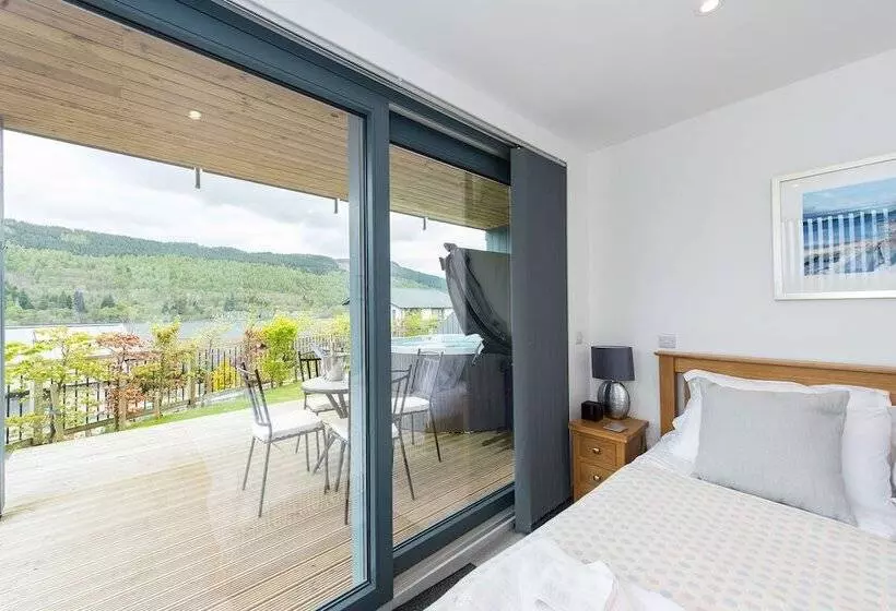 No. 6 Lawers View