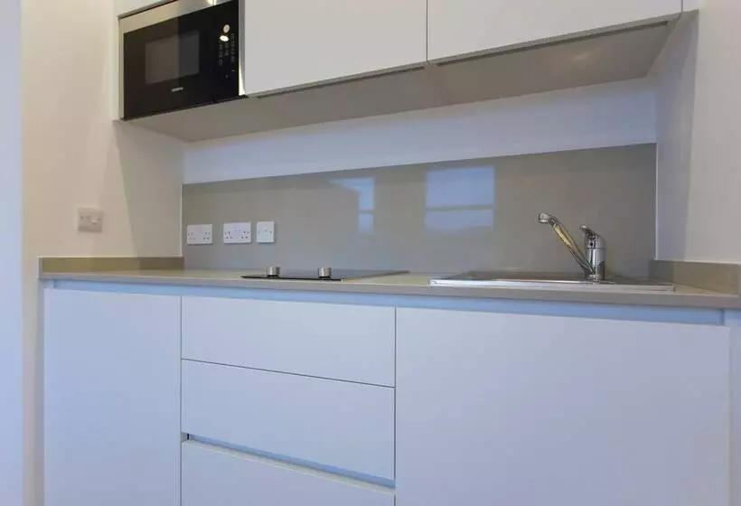 North West 6 Apartments