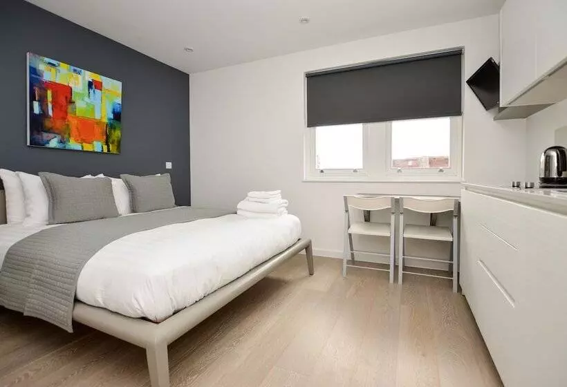 North West 6 Apartments