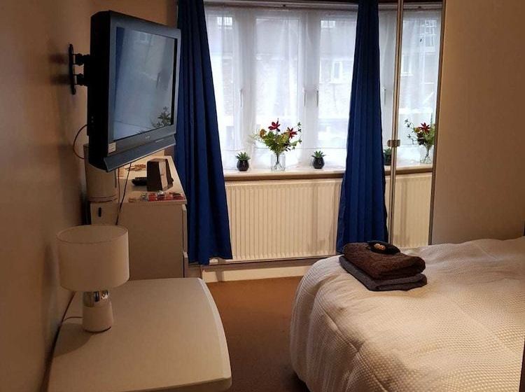 Pension (Hôtel basse catégorie) Beautiful Rooms Near Excel Center