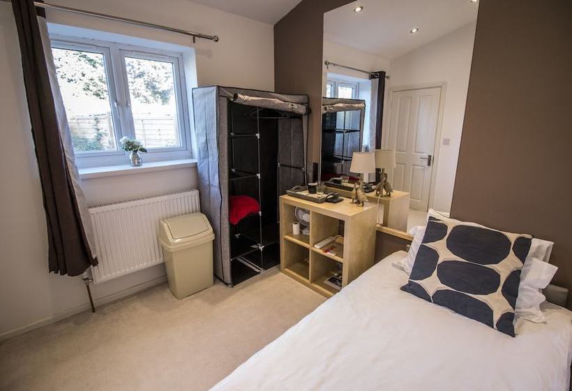 Pension (Hôtel basse catégorie) Beautiful Rooms Near Excel Center