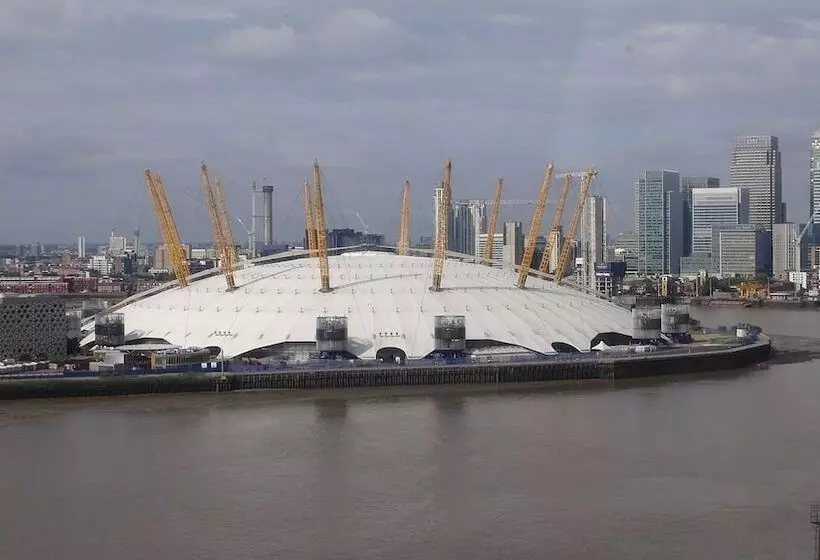 The New Kent Road Apartments