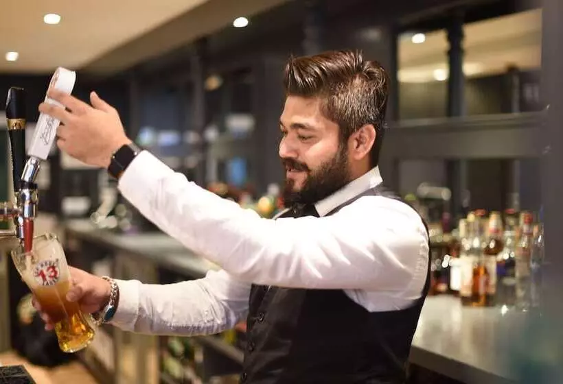 ホテル The Pack And Carriage London