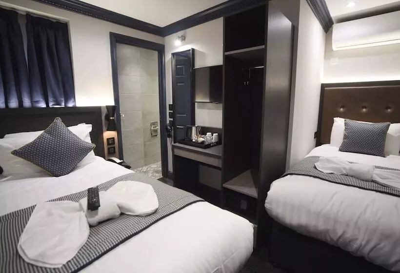 ホテル The Pack And Carriage London