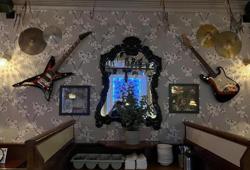 호텔 The White Hart