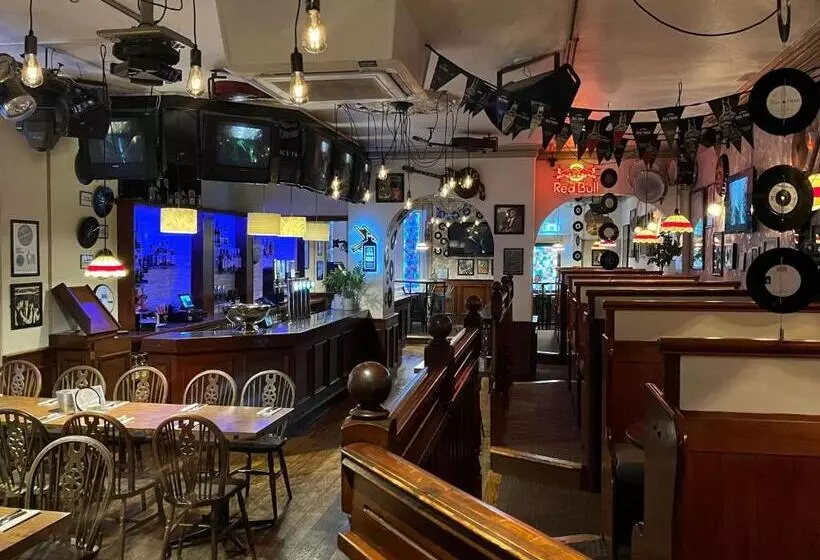 Hotel The White Hart