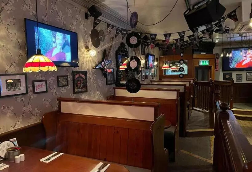 Hotel The White Hart