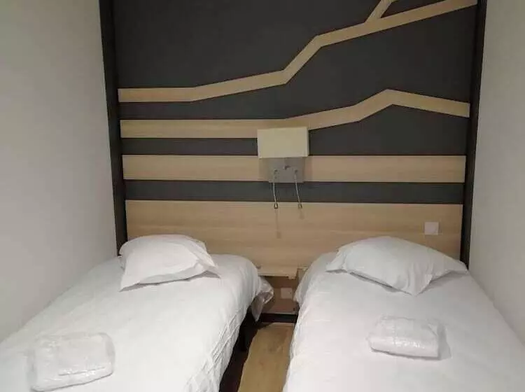 ホテル Vvf Aveyron Najac