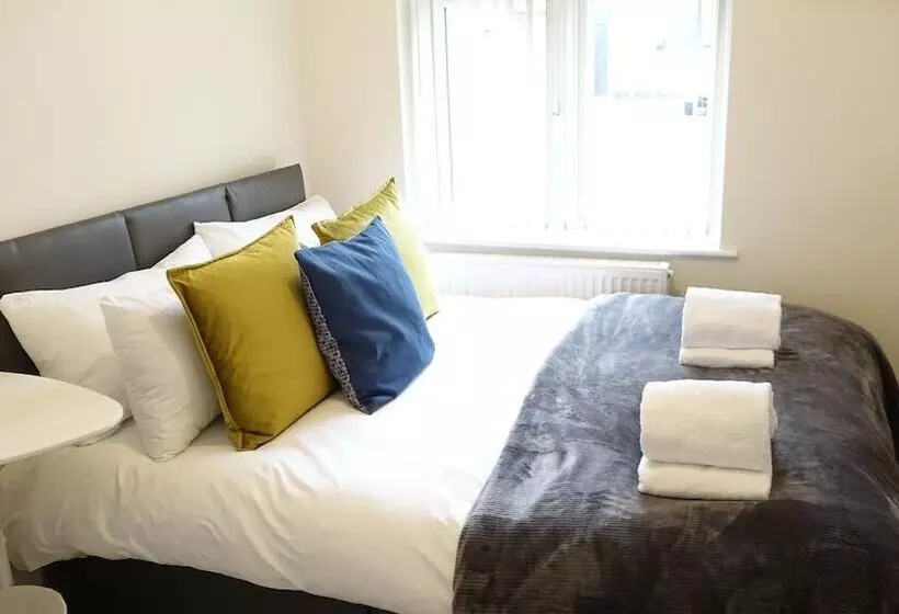 Majatalo The Close Airport