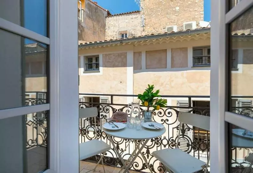 Valbonne Flat