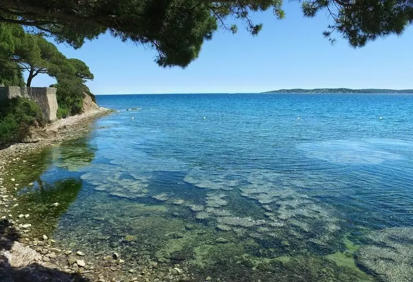 Hotelli Vvf Golfe De Saint Tropez