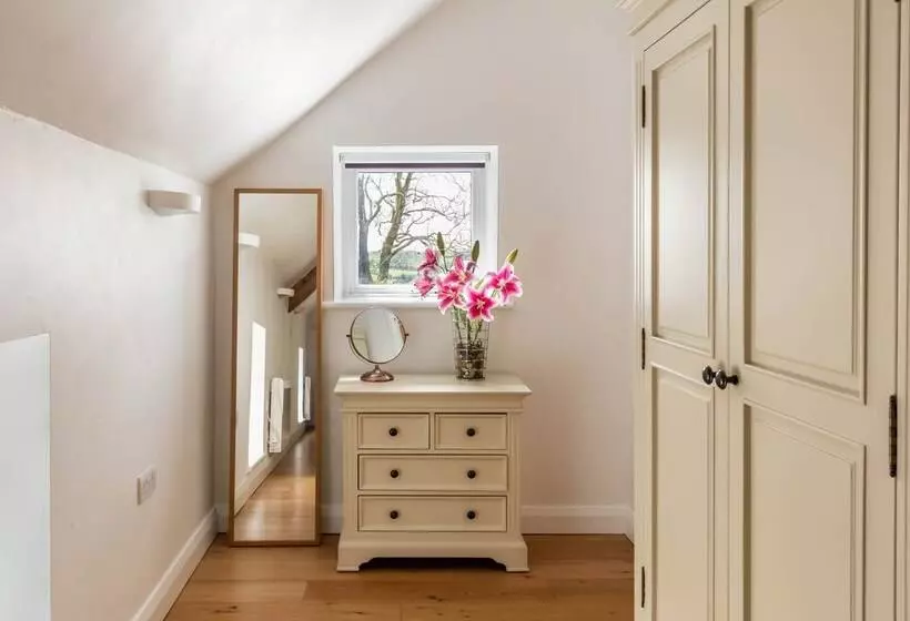 Bwthyn Clychau R Gog