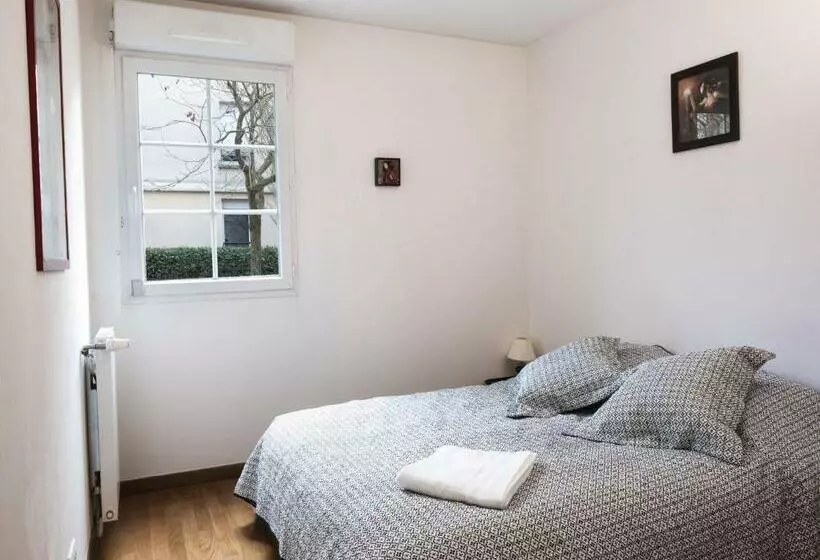 Family Travel Paris 2