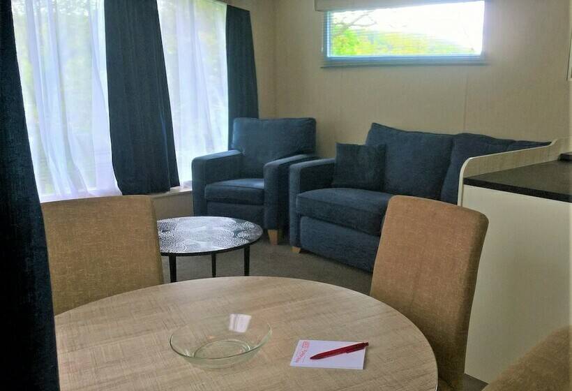 호텔 Axe Vale Caravan Park