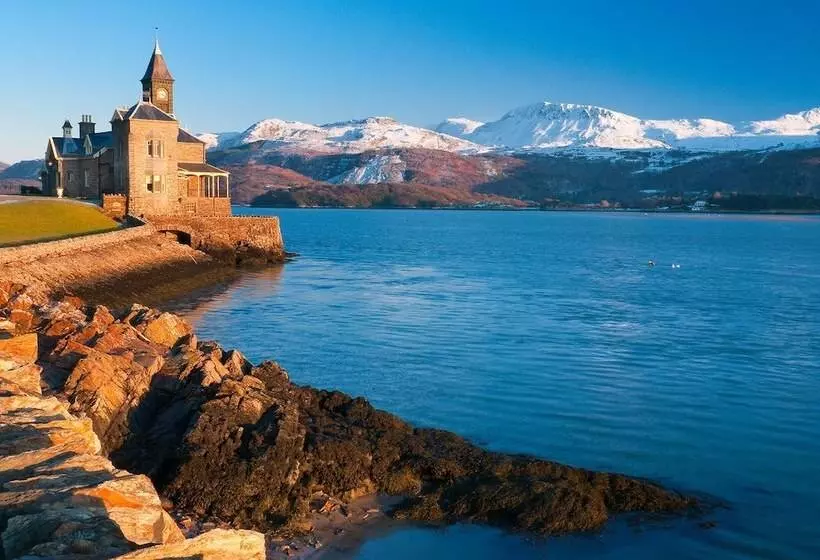 Lovely Large Home 10 Minute Walk To Barmouth Beach