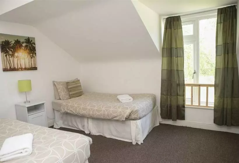 Bindon Lane Cottages  Dhh