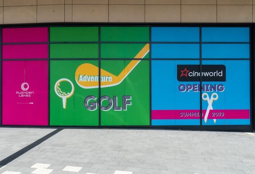 Chestnut Court 2 Bed Apartment Free Parking Wiifi Smart Tv