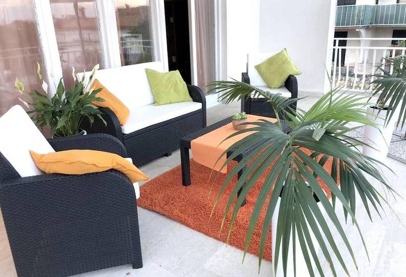 Apartment With 3 Bedrooms In Novigrad, With Enclosed Garden And Wifi  400 M From The Beach