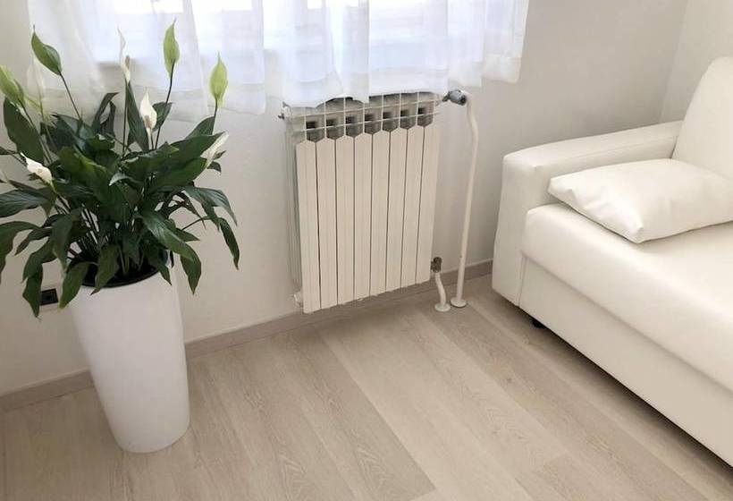 Apartment With 3 Bedrooms In Novigrad, With Enclosed Garden And Wifi  400 M From The Beach