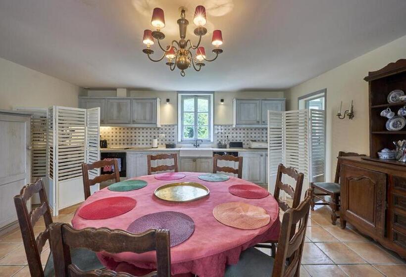 Bed and Breakfast Manoir Du Quesnay