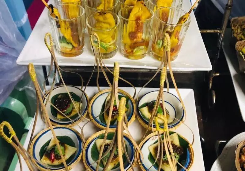 ホテル At Casa Guesthouse Amphawa