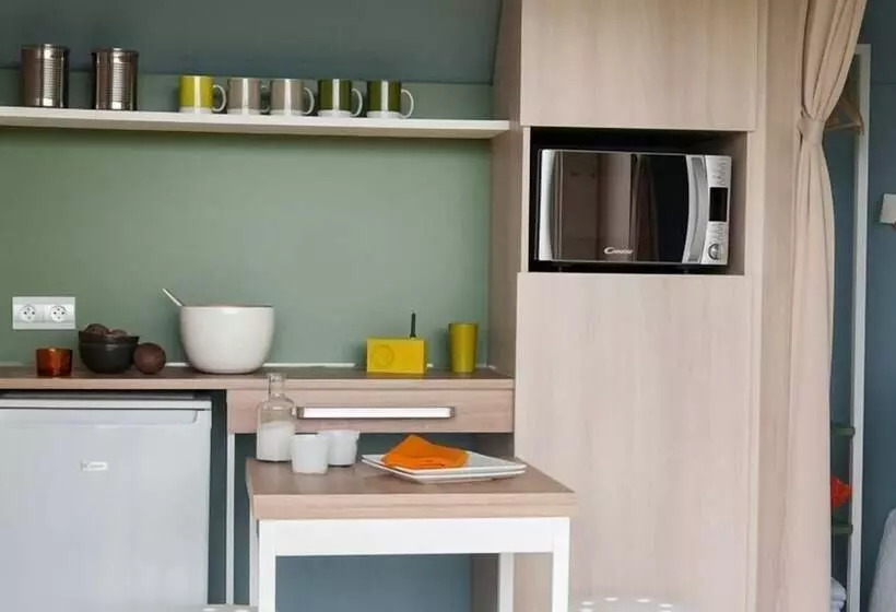 Hotelli Camping La Cailletiere   Coco Sweet