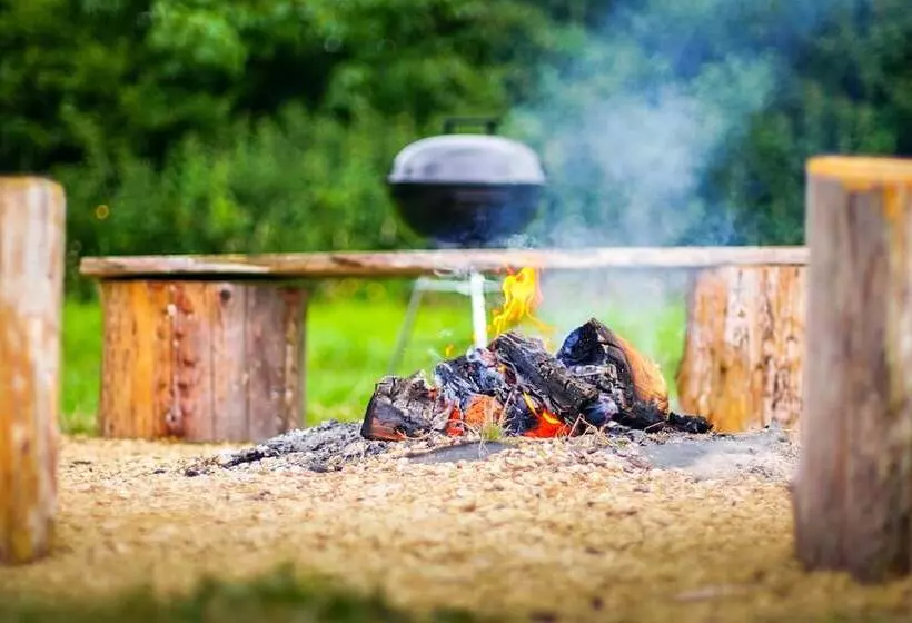 Hotel Grey Willow Yurts