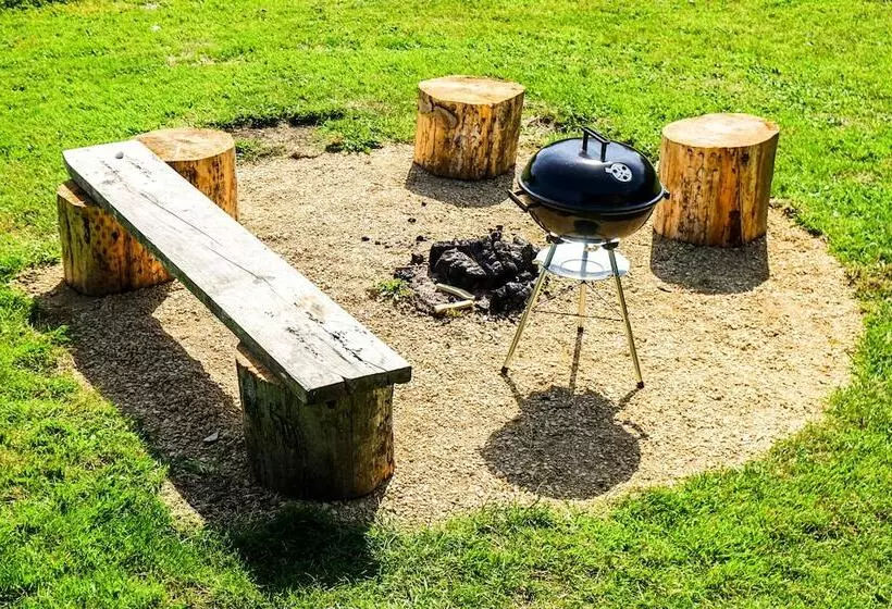 Hotel Grey Willow Yurts