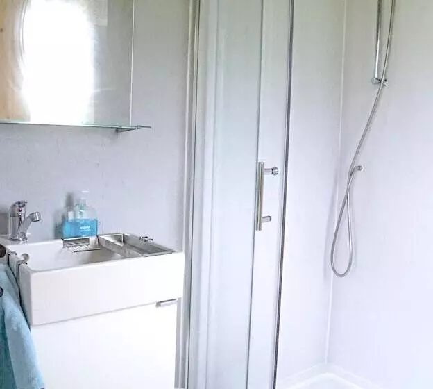 Hotel Grey Willow Yurts