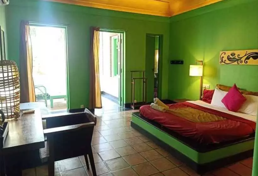 هتل Mango Hill Pondicherry